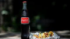 ¿Es realmente la Coca-Cola mexicana más saludable que la de EE.UU.?