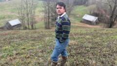 “Fe, familia y libertad”: los promotores inmobiliarios que están creando comunidades para cristianos nacionalistas en EE.UU.